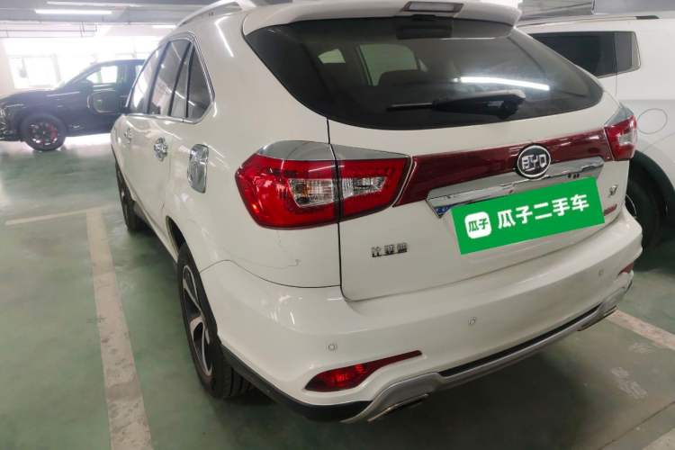 Used BYD S7 2015 2.0T Automatic Flagship Edition Rear Left 45 Deg