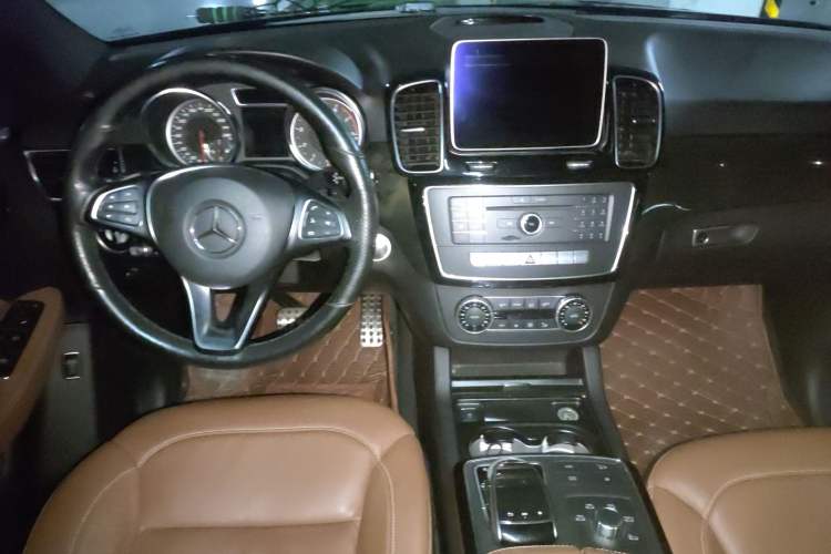 Used Mercedes-Benz GLE AMG 2017 AMG GLE 43 4MATIC
