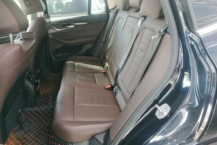 Used BMW X3 2021 xDrive30i Luxury Model with M Sport Package
