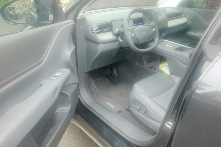 Used XPeng G6 2025 625 Long-Range Max Tech Edition Driver Seat