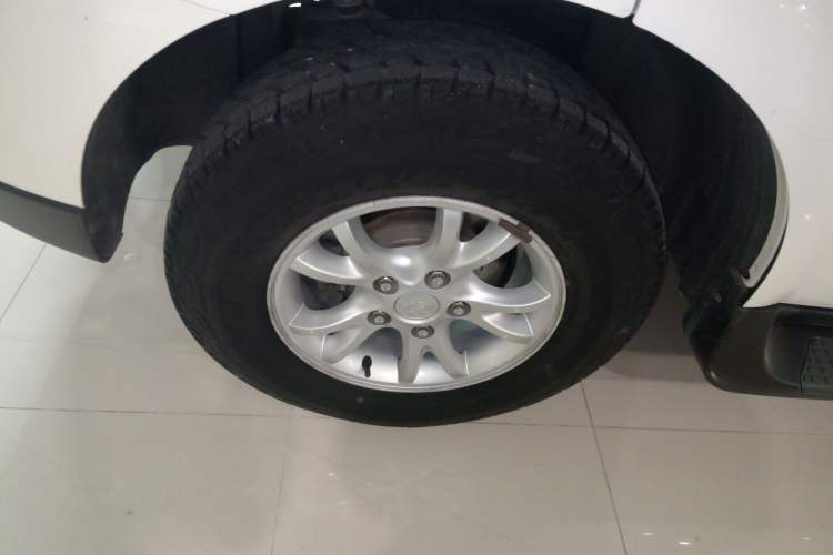 Used SsangYong Actyon 2014 2.3L Two-Wheel Drive Automatic Elite Gasoline Version
