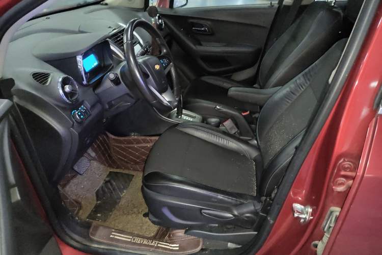 Used Chevrolet Trax 2014 1.4T Automatic Two-Wheel Drive Luxury Model Left Front Seat