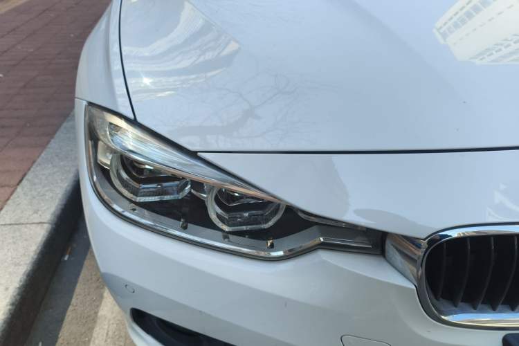 Used BMW 3 Series 2016 316i Fashion Model
