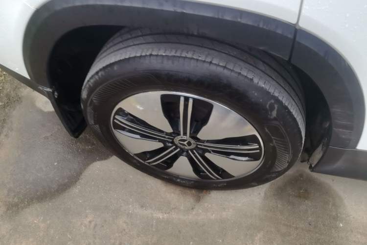 Used Mercedes-Benz EQB 2023 Facelift EQB 260 Exterior 5