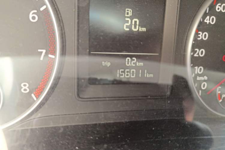 Used Volkswagen Touran  Odometer Close Up