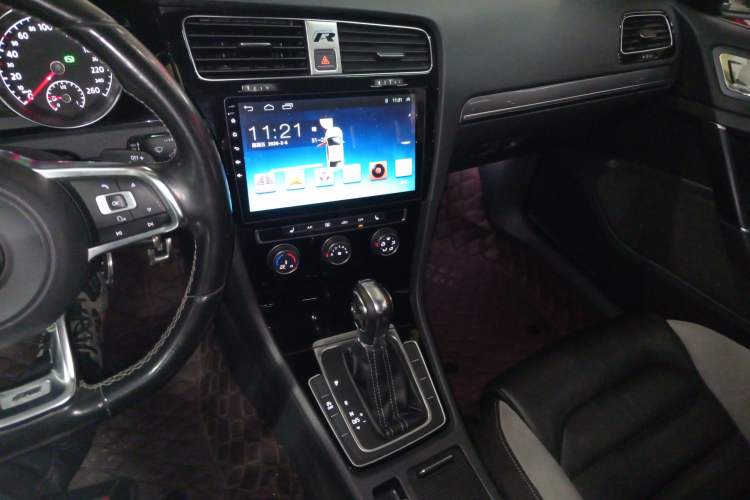 Used Volkswagen Golf 2016 1.4TSI Automatic R-Line