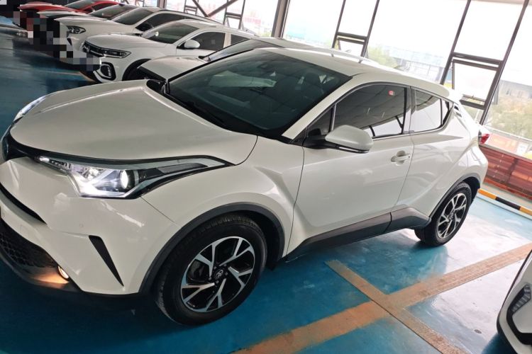 Used Toyota C-HR 2020 2.0L Leading Edition
