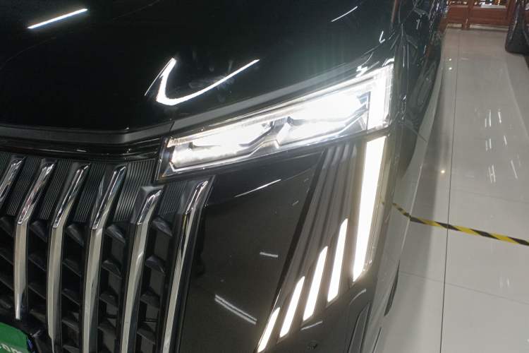 Used GAC Trumpchi M8 2024 Master Series 400T Prestige Edition
