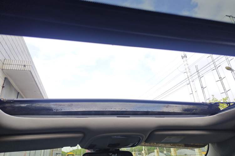 Used Jeep Cherokee 2017 2.0L Superior Edition
