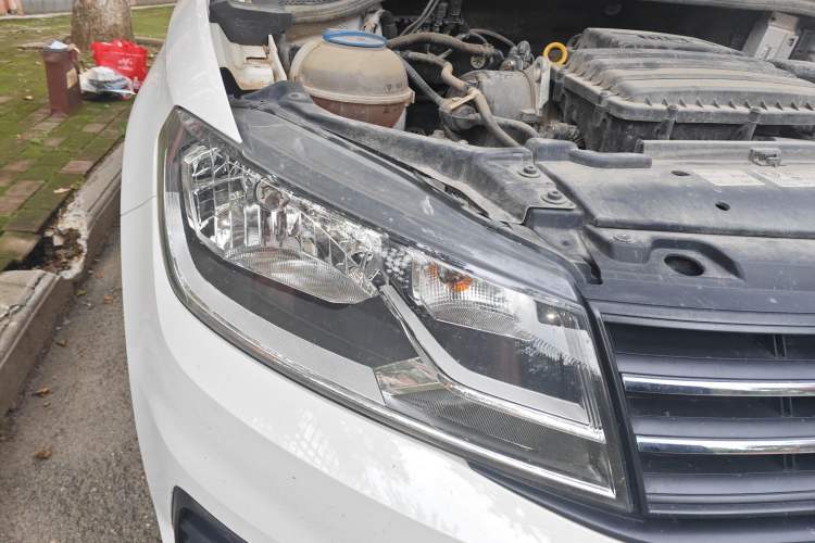 Used Volkswagen Santana 2019 1.5L Manual Fashion Edition China VI Standard