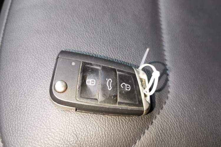 Used Volkswagen Tiguan L 2021 380TSI Automatic All-Wheel Drive R-Line Comfort Plus 7-Seater