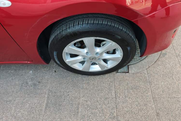 Used Nissan Tiida 2011 1.6L CVT Comfort Model
