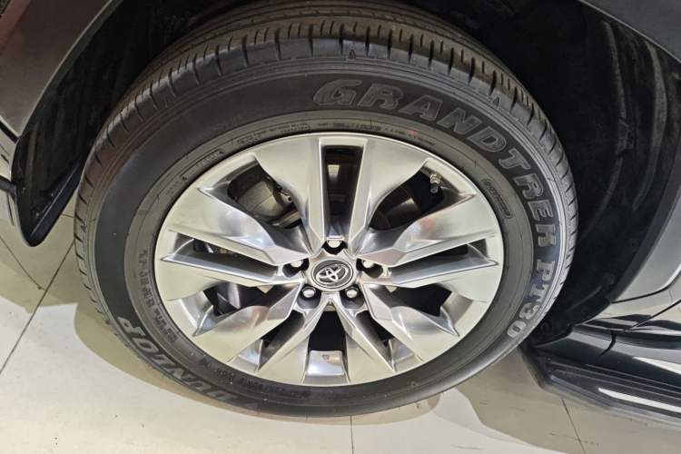 Used Toyota Wildlander 2021 Dual-Engine 2.5L E-CVT Two-Wheel Drive Luxury Edition