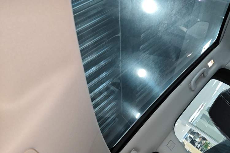 Used Land Rover Discovery Sport New Energy 2022 Facelifted P300e Plug-in Hybrid Electric Version