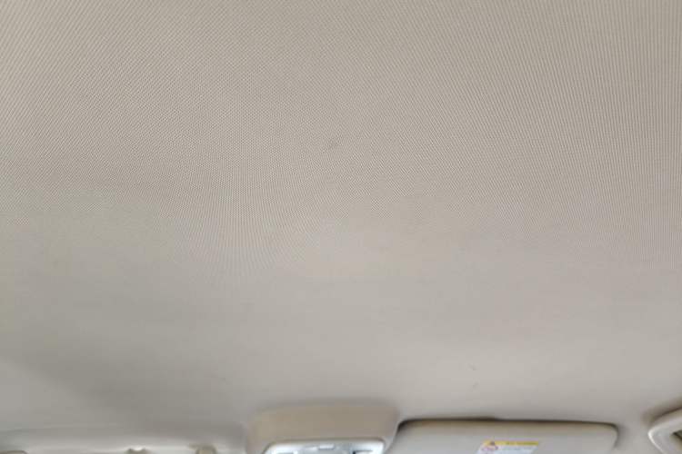 Used Geely Auto Vision 2018 1.5L Manual Happiness Edition Headliner