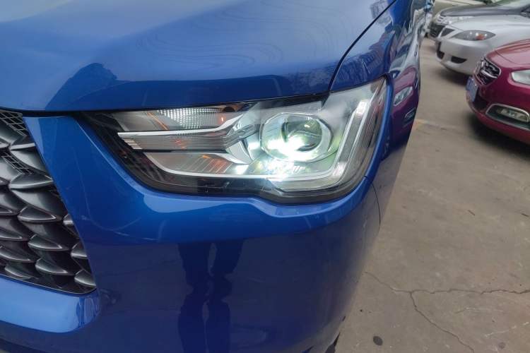 Used Great Wall Poer 2021 2.0T Commercial Version Automatic Diesel Two-Wheel Drive Navigation Type Long Bed – GW4D20M Left Front Headlight