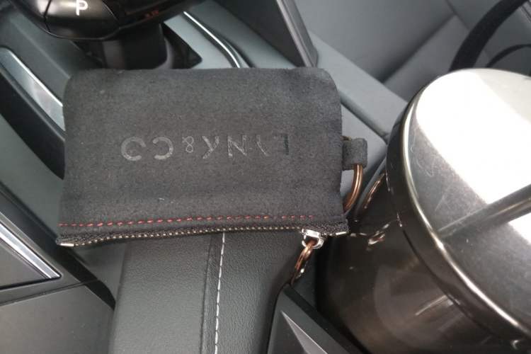 Used Lynk & Co 06 2021 1.5T Shero Pink Special Edition