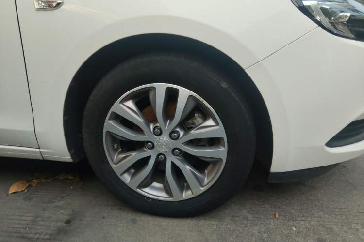 Used Buick GT 2019 18T Automatic Connected Elite Model China V Standard
