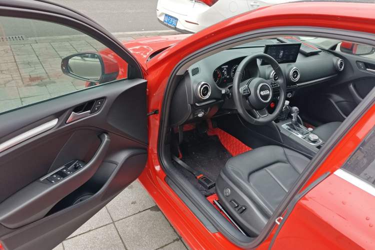 Used Audi A3 2015 Limousine 35 TFSI Millionth Anniversary Comfort Model