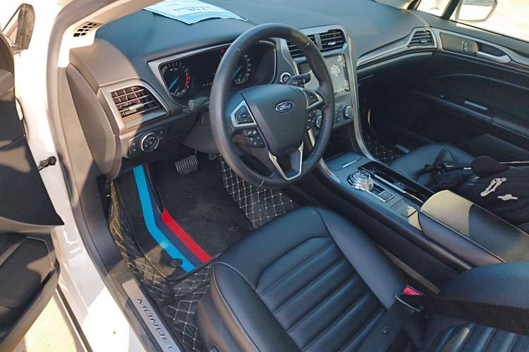 Used Ford Mondeo 2018 EcoBoost 180 Smart Control Fashion Model China VI Standard