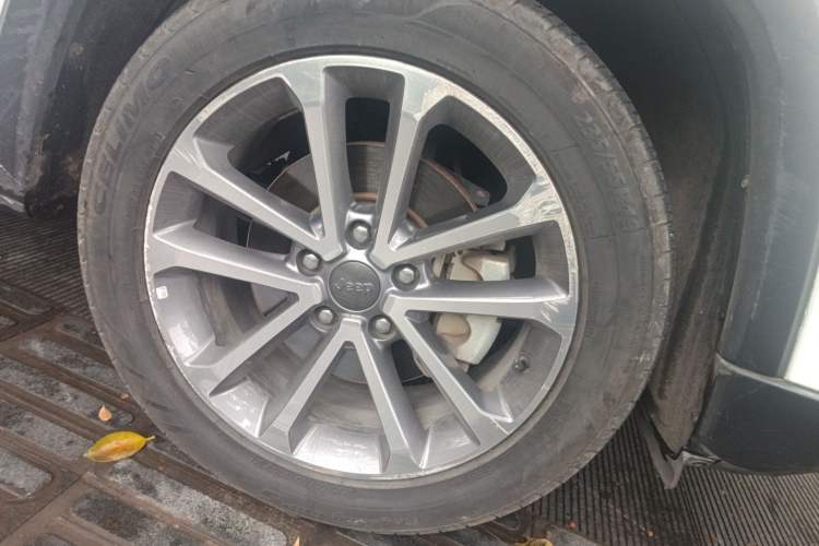 Used Jeep Grand Commander 2018 2.0T Four-Wheel Drive Enjoyment Edition China VI