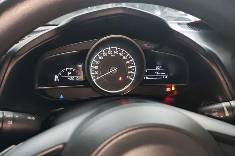 Used Mazda 3 Axela 2017 Sedan 1.5L Automatic Comfort Model Emission Standard China V Instrument Cluster