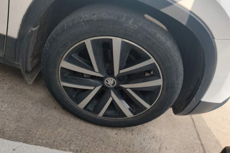 Used Skoda Kamiq 2020 1.5L Automatic Comfort Edition
