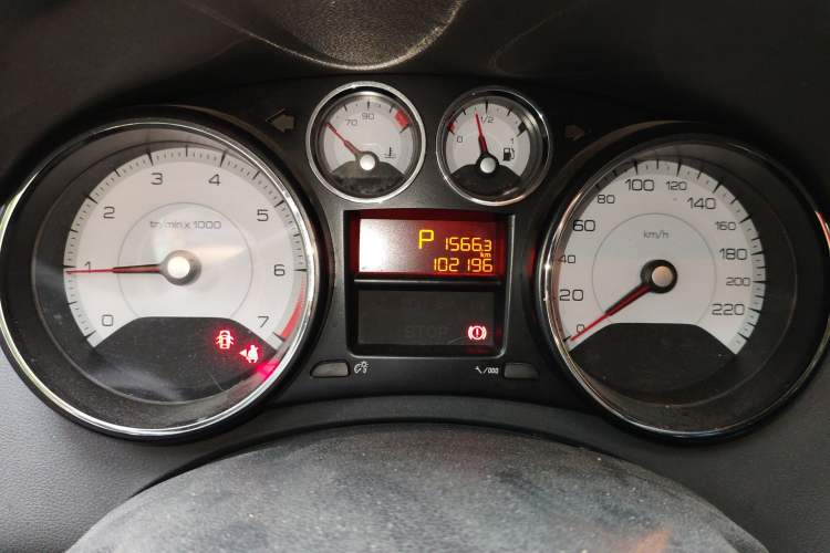 Used Peugeot 408 2013 2.0L Automatic Comfort Edition