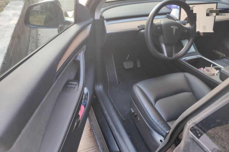 Used Tesla Model Y 2022 Rear-Wheel-Drive Version