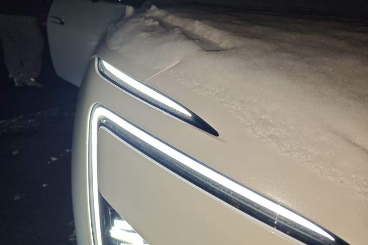 Used Avatr 12 2024 Updated Version 700 Three-Laser Rear-Wheel Drive Luxury Edition
