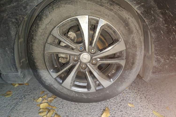 Used CHANGAN Eado 2021 PLUS Blue Whale NE 1.4T GDI DCT Prestige Model Right Front Wheel Hub