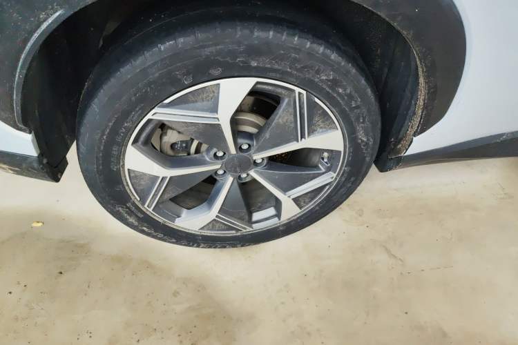 Used AION V 2024 Plus 70 Star Edition Ternary Lithium
