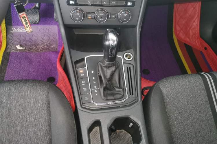 Used Volkswagen Lavida Pure Electric 2019 Enjoyment Edition Gear Lever