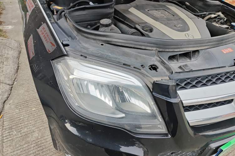 Used Mercedes-Benz GLK-Class 2013 GLK 300 4MATIC Dynamic Sunroof Model