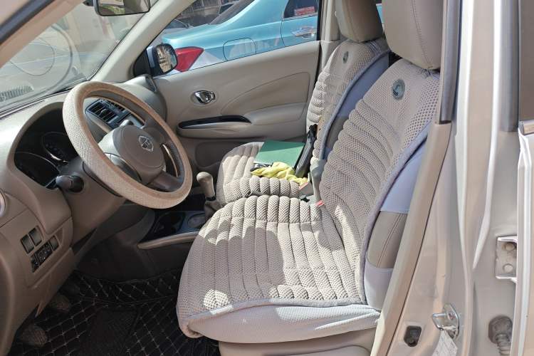 Used Nissan Sunny 2011 1.5XV Manual Luxury Edition
