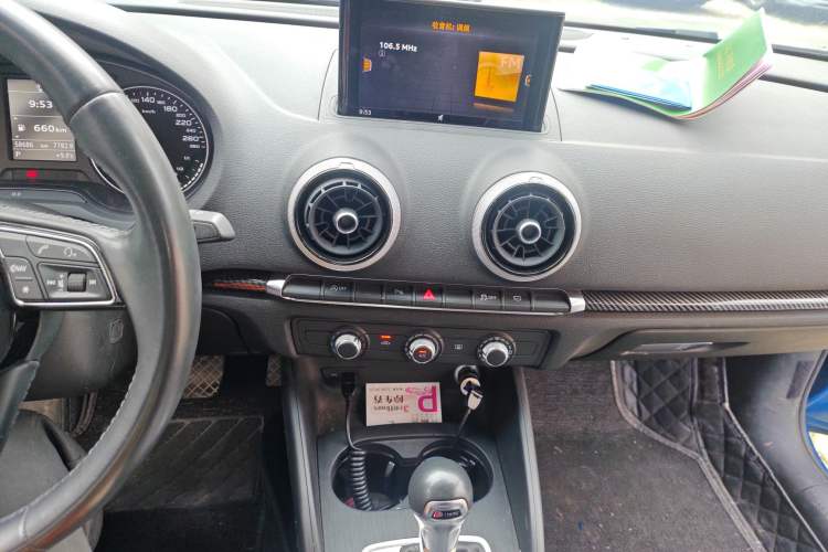 Used Audi A3 2020 Limousine 35 TFSI Fashion Edition China VI Emission Standard