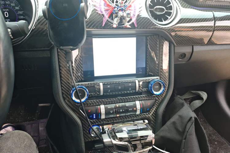 Used Ford Mustang 2020 2.3L EcoBoost Audio And AC Panel