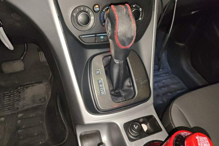 Used Ford Kuga 2013 1.6L GTDi Two-Wheel-Drive Comfort Model