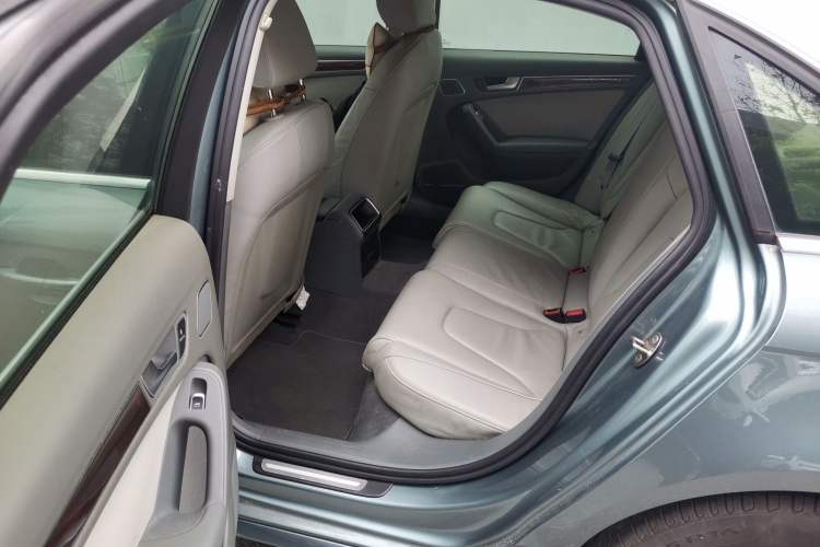 Used Audi A4L 2013 35 TFSI Automatic Comfort Model Left Rear Seat