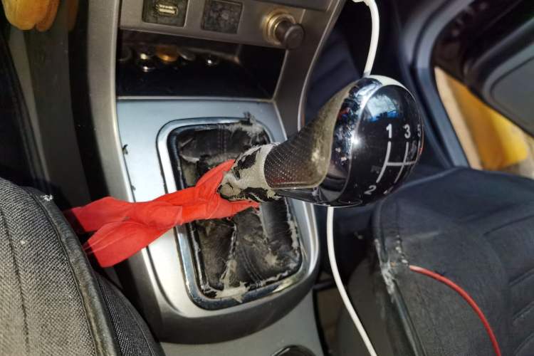 Used Geely Auto Classic Emgrand 2012 Sedan 1.5L Manual Chao Yue Huimin Model
