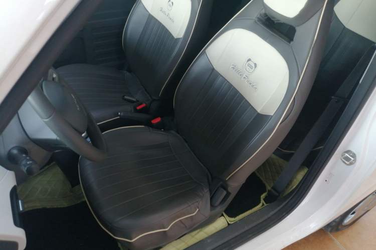 Used Geely Galaxy Panda 2023 Panda Mini 200km Endurance Bear Left Front Seat