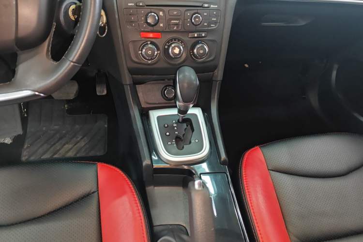 Used Citroen C4L 2015 1.8L Automatic Luxury Edition Gear Lever