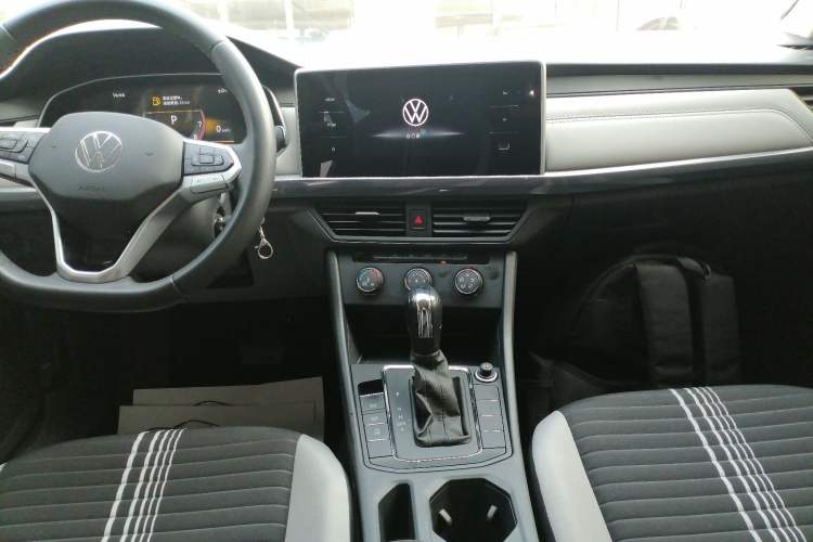 Used Volkswagen Bora 2023 1.5L Automatic Changer Limited Edition