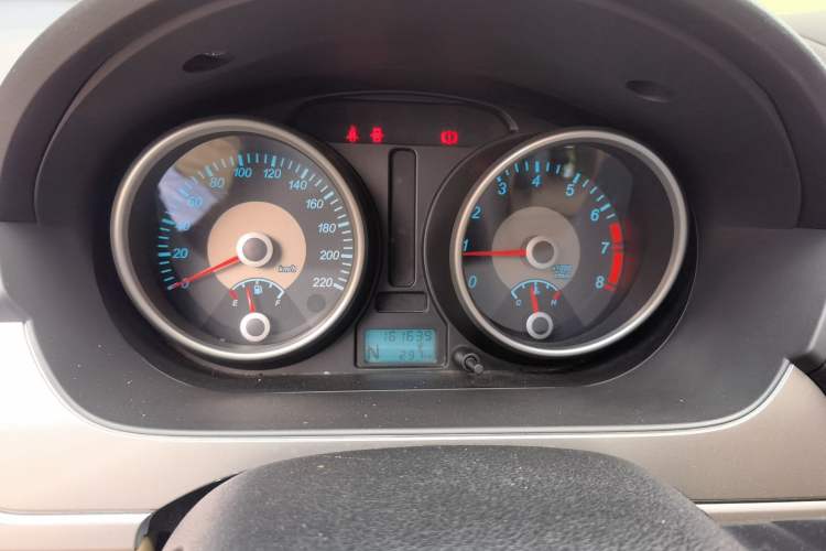 Used Buick Excelle 2013 1.5L Automatic Classic Model

