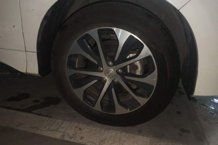 Used Honda Avancier 2017 240TURBO Two-Wheel Drive Premium Edition
