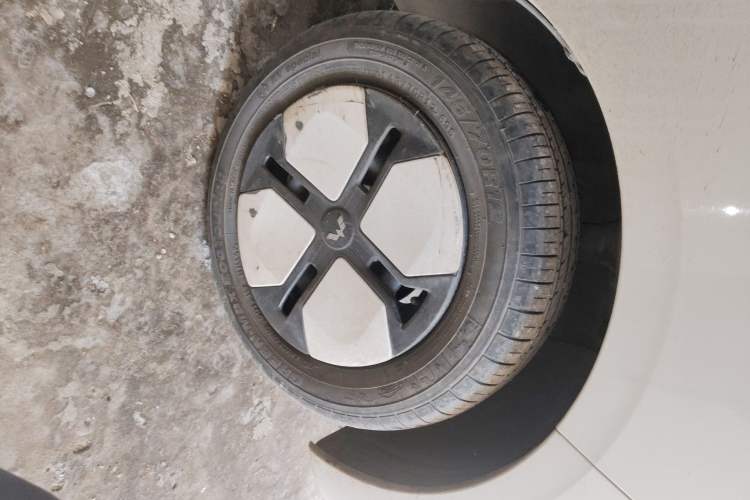 Used Wuling Hongguang MINIEV 2024 3rd Generation 215km Advanced Version