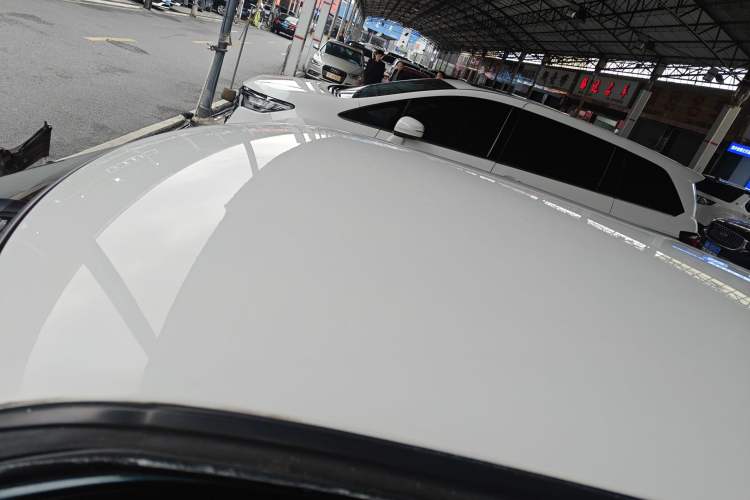 Used Suzuki Swift 2016 1.5L Automatic Fashionable Coolplay Edition
