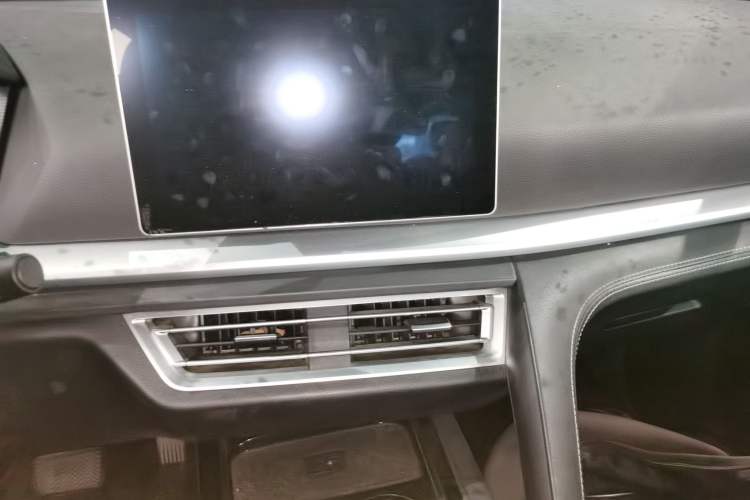 Used BYD Song Pro 2019 1.5T Automatic Luxury Model Audio And AC Panel