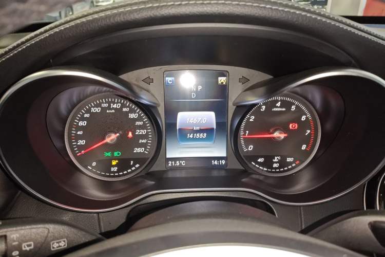 Used Mercedes-Benz GLC 2018 GLC 260 4MATIC Luxury Model