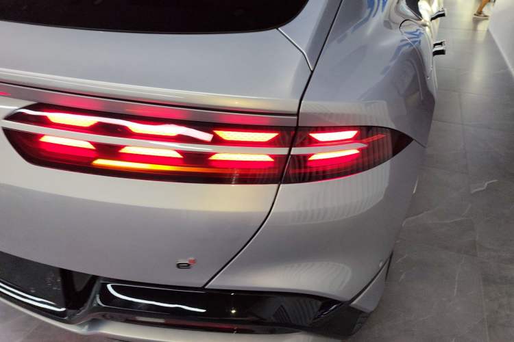 Used Denza Z9GT 2024 1100 Four-Wheel Drive Ultra Version